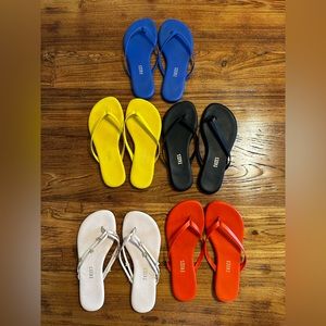 Kids TKEES sandals